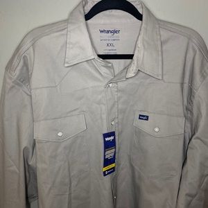 Men’s Wrangler Button Down